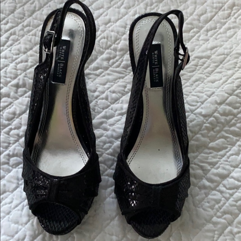 WHBM KHLOE Black  Platform Sandals  6.5
